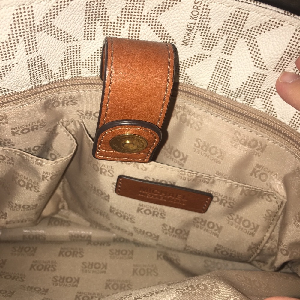 Michael Kors Purse Authentic - image 6